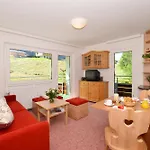 Kleinwalsertal Aparthotel 3*