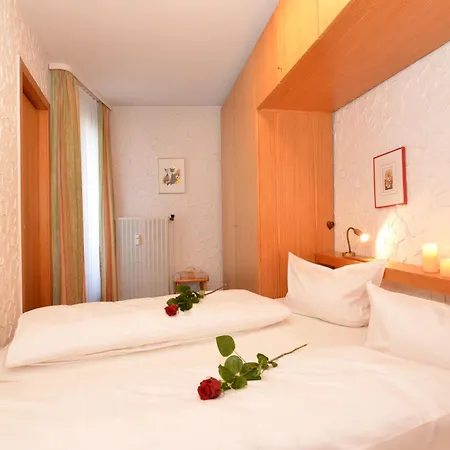 Kleinwalsertal アパートホテル 3*