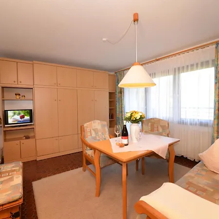 Aparthotel Kleinwalsertal 3*